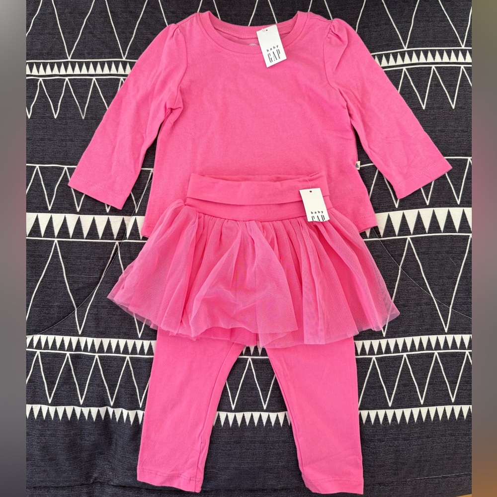 🩷NWT🩷BABY GAP Pink Set